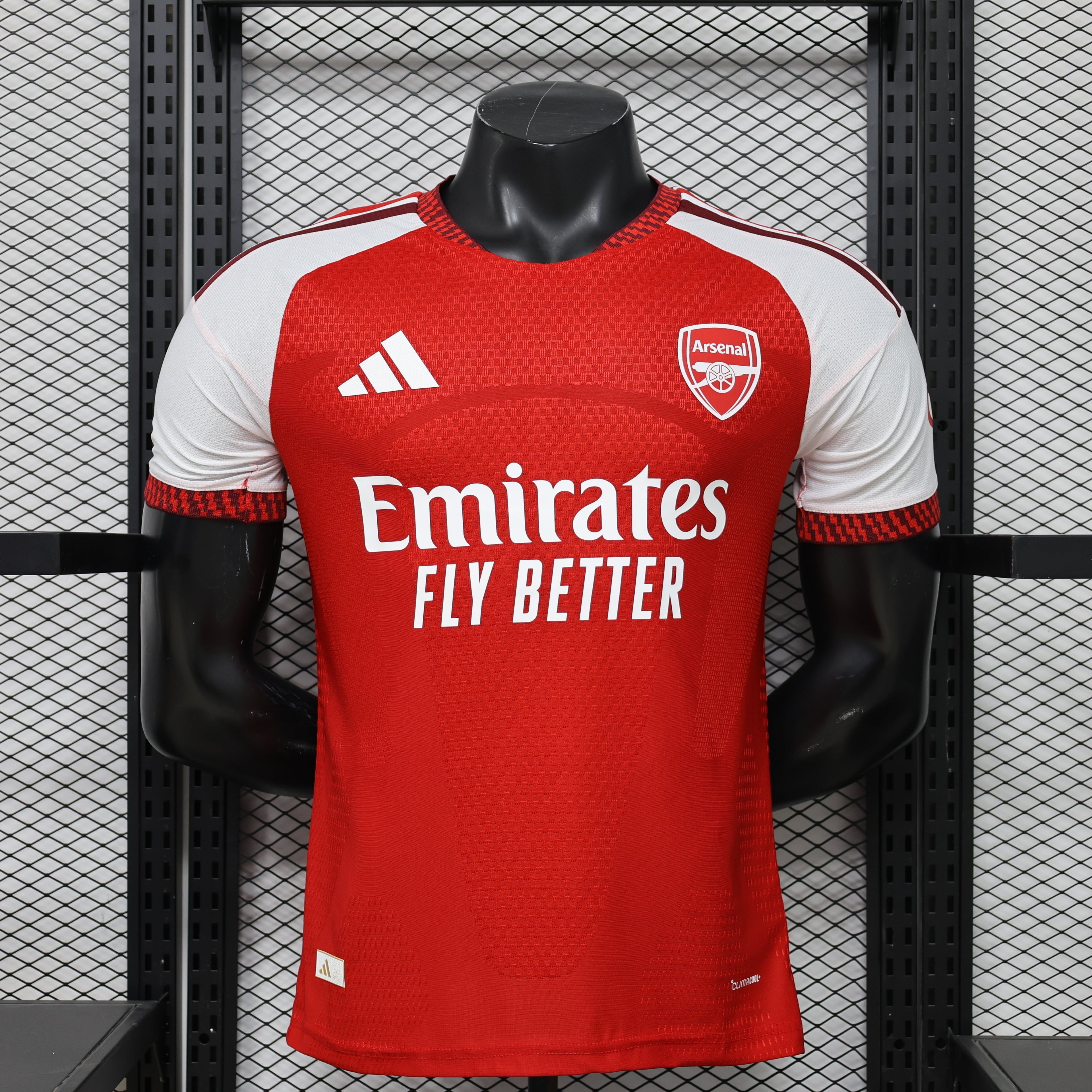 Maillot Arsenal 2026-27 domicile, vue de face